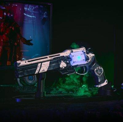 Smoky Ace V3 Essential Oil Diffuser Ace of Spades Destiny 2 - Destiny 2 Replica Prop D2 Prop - Greencade