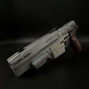 Johnny Silverhands-pistol replica prop Malorian Arms 3516 Cyberpunk-2077 csoploay Greencade