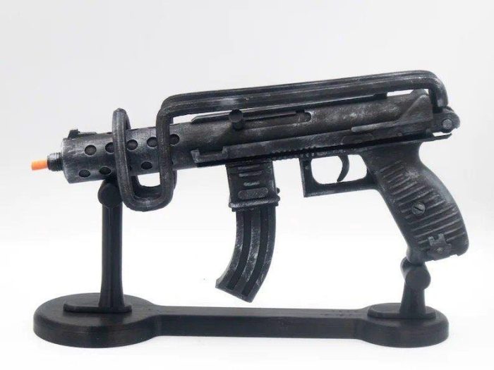 TEC-9 Submachine Gun Greencade