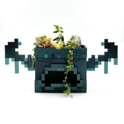 Warden Planter Pot Greencade