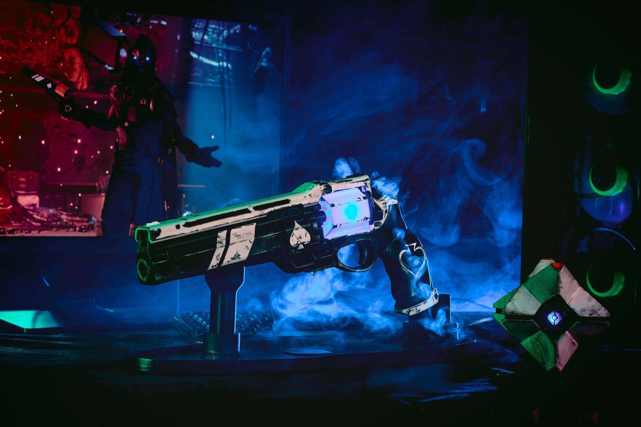 Smoky Ace V3 Ace of Spades Diffuser Destiny 2 Prop - Greencade