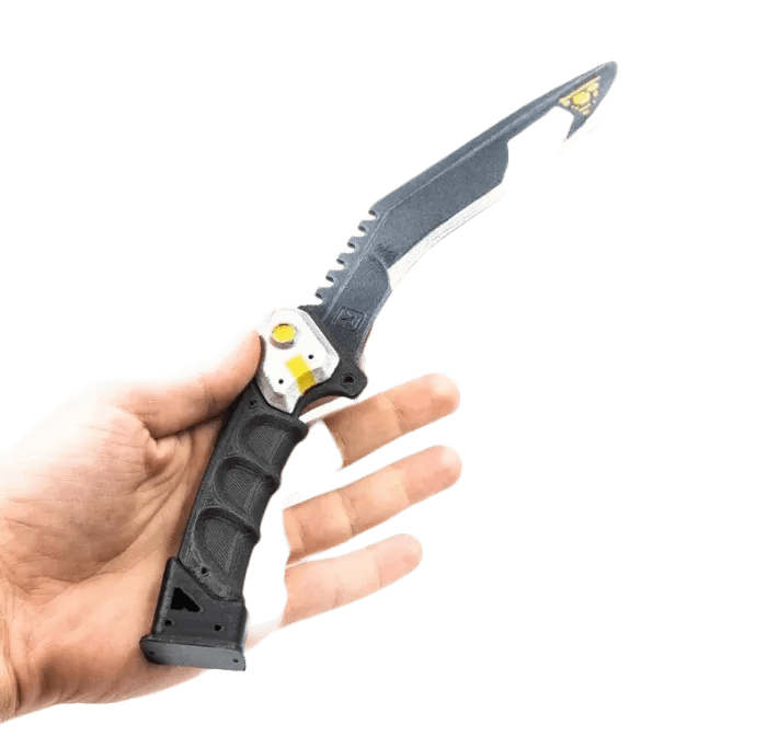 Greencade's listing image of its Bangalore heirloom knife replica from Apex Legends