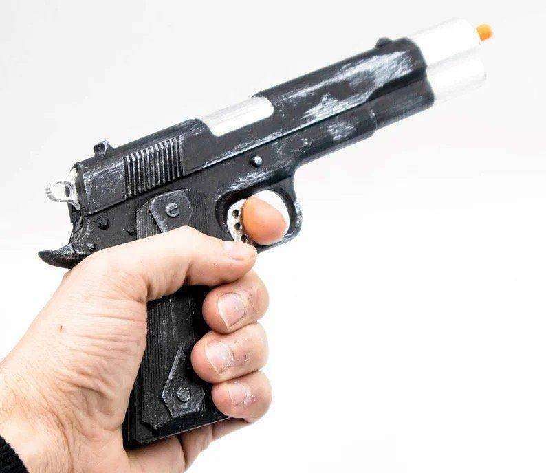 Punisher Frank Castle M911 Pistol Greencade