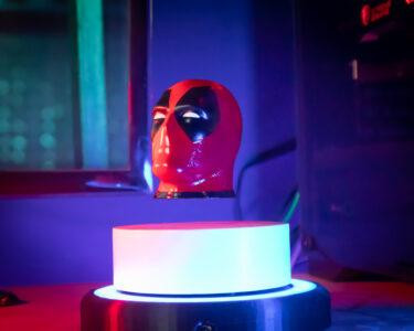 Levitating Bust of Deadpool - Greencade