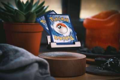 Levitating Card Holder - Greencade
