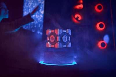 Levitating Cube - Greencade