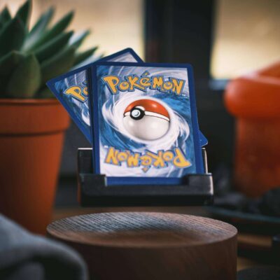 Levitating Card Holder - Greencade