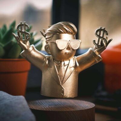 Levitating Wolf of Wallstreet - Greencade