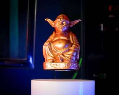 Levitating Yoda - Greencade