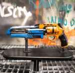 Palindrom prop replica on stand Destiny 2 Replica Prop D2 Prop - Greencade