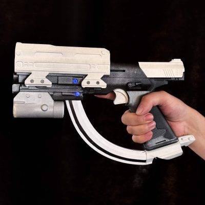 Forerunner - Destiny 2 Replica Prop - Greencade