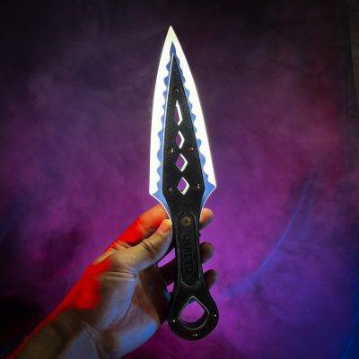 Bangalore Heirloom Knife with LED lights – Apex Legends - Greencade