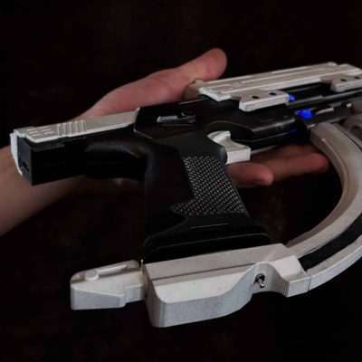 Forerunner - Destiny 2 Replica Prop - Greencade