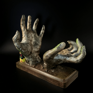 Prop Stand Call of Duty Zombies Replica Prop - Greencade