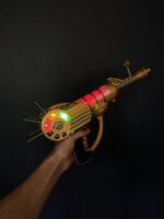 Ray Gun LED Gold from Call of Duty - Greencade