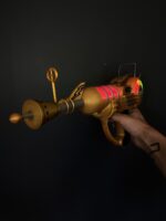 Ray Gun LED Gold from Call of Duty - Greencade