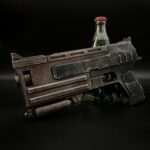10mm pistol - Fallout 3 Prop Replica Cosplay Greencade