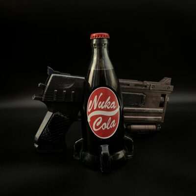 10mm pistol - Fallout 3 Prop Replica Cosplay Greencade