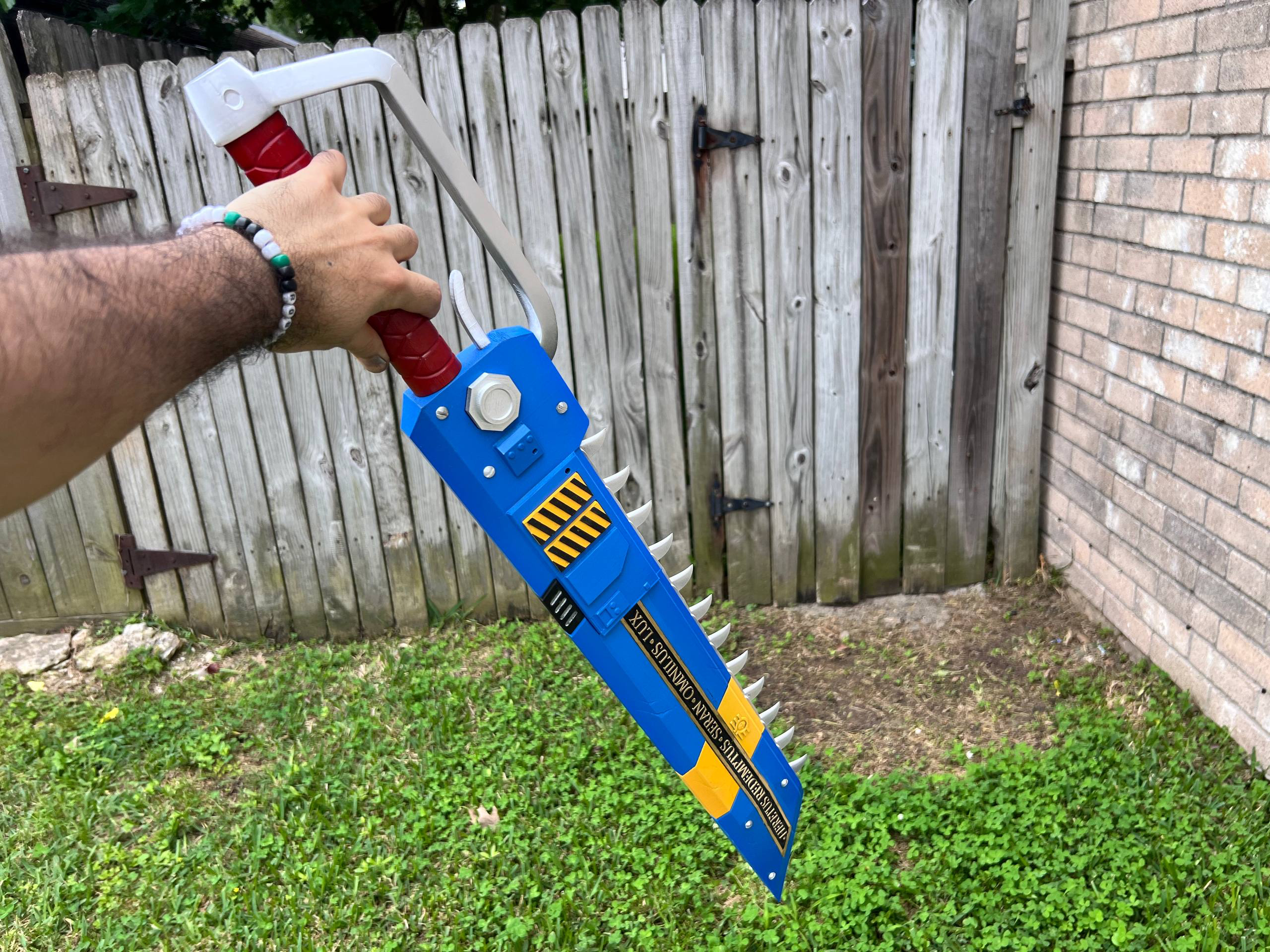 Greencade's Chainsword replica prop from Warhammer 40K