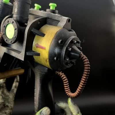 Plasma gun replica prop from fallout by greencade