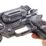 Ultimatum - Fallout Prop Replica Cosplay Greencade