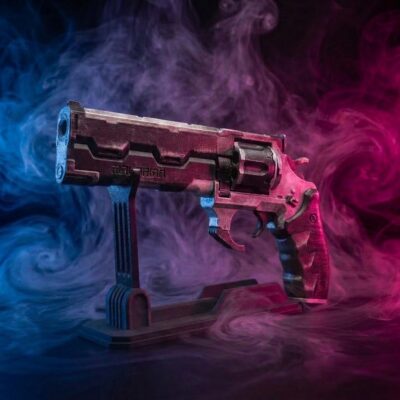 Overture Replica - Cyberpunk 2077 Replica Prop Greencade