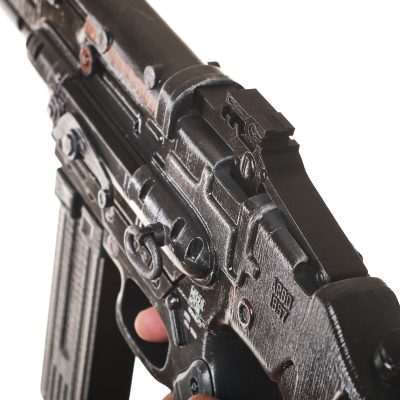 Assault Rifle 1960 Replica Prop – Volfenstein Cosplay Greencade