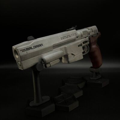 Johnny Silverhands-pistol replica prop Malorian Arms 3516 Cyberpunk-2077 csoploay Greencade