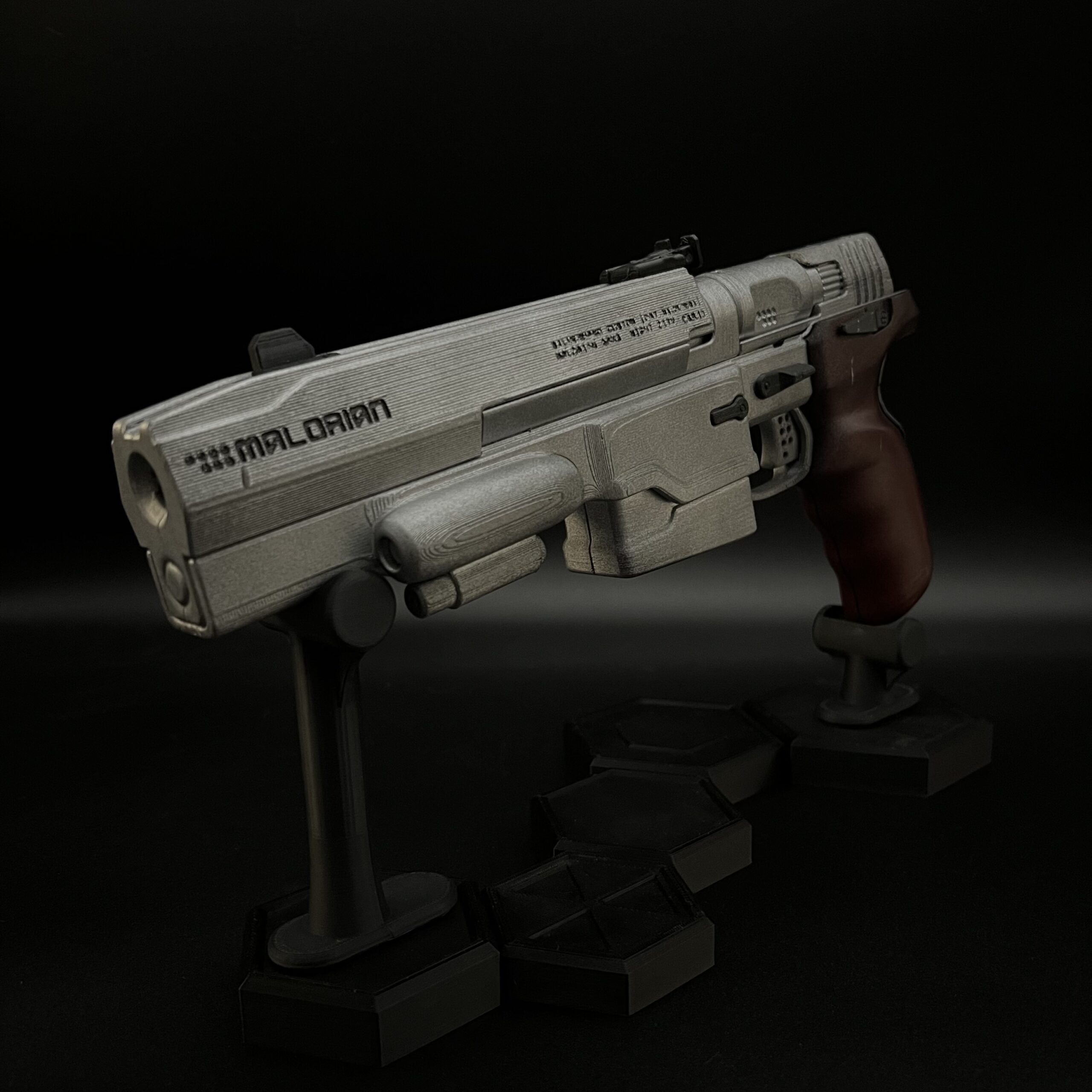 Greencade's Malorian Arms 3516 replica, Johnny Silverhand's pistol from Cyberpunk 2077