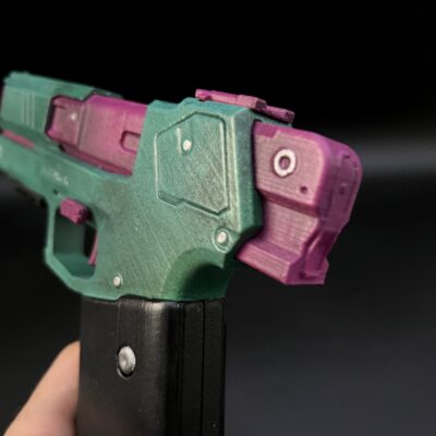 Rebeccas Pistol replica prop cyberpunk 2077 Cosplay Greencade